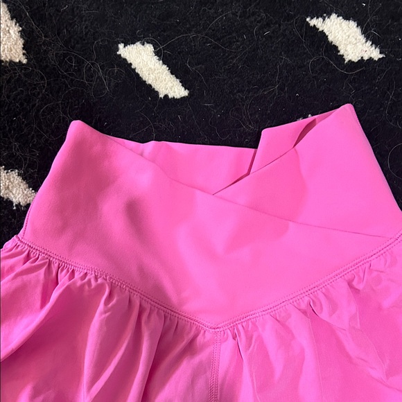 Pink shorts - Picture 2 of 2